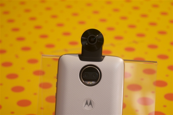 Moto Z2 Force���ͼ�ͣ�6.1mm����������