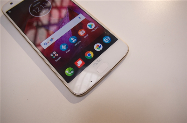 Moto Z2 Force���ͼ�ͣ�6.1mm����������