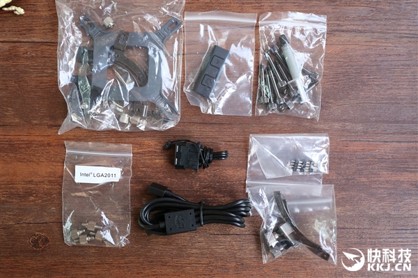 42���Ź⣡�����������B120/B240 RGBˮ��ɢ��������ͼ��