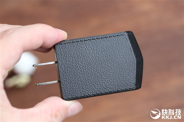 25888Ԫ��8848�ѽ��ֻ�M4����ͼ�ͣ����۱�ʯˮ��