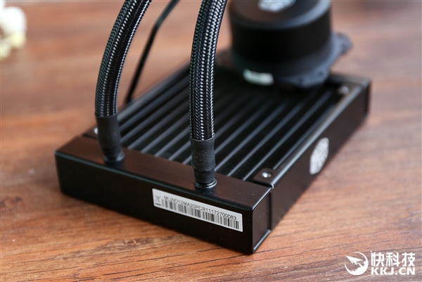 42���Ź⣡�����������B120/B240 RGBˮ��ɢ��������ͼ��