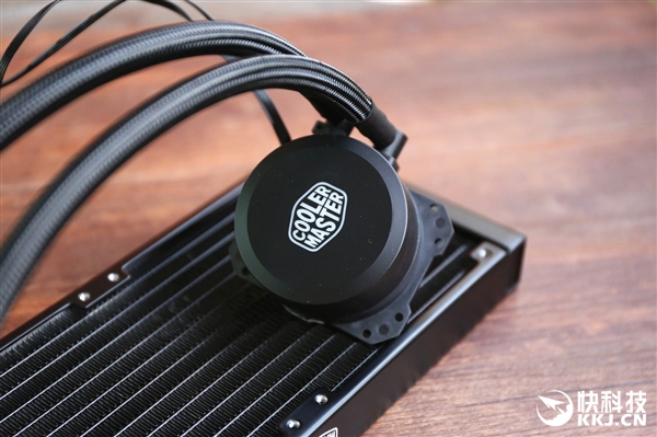 42���Ź⣡�����������B120/B240 RGBˮ��ɢ��������ͼ��