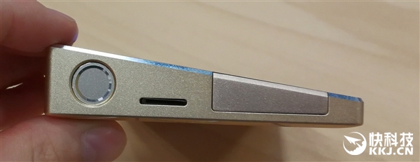 Ockel Sirius A��������Եǳ�������6���ֻ�