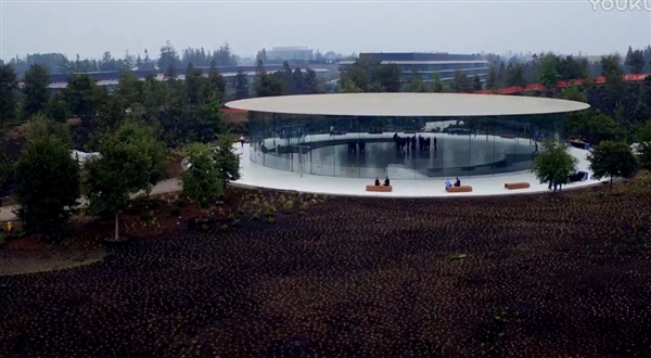 ƻ����԰���ǲ�˹��Ժ���ģ�iPhone 8�����ⷢ����