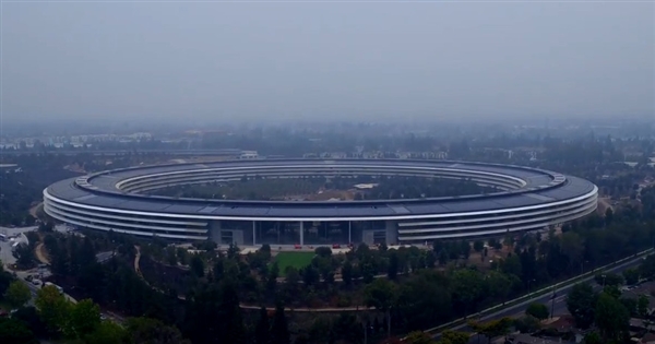 ƻ����԰���ǲ�˹��Ժ���ģ�iPhone 8�����ⷢ����