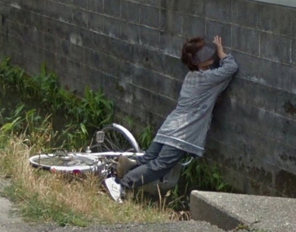 �ȸ�־������ձ��������ˮ������ ſǽ��������