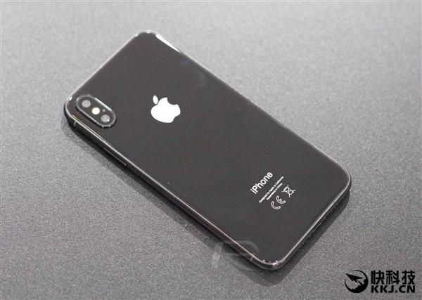 ��iP4�¾���iPhone 8��15����iPhone���ζԱȣ���