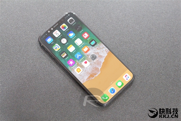 ��iP4�¾���iPhone 8��15����iPhone���ζԱȣ���