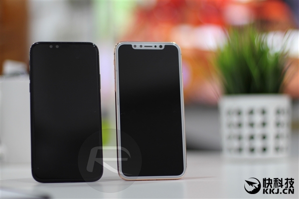 ��iP4�¾���iPhone 8��15����iPhone���ζԱȣ���