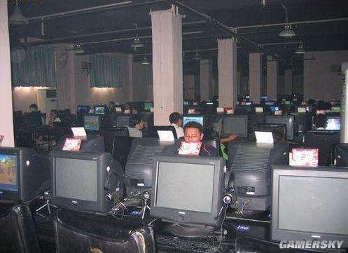 ���������ĻԻ� �Ѿ���Ϊʱ������ġ�����ȺӢ����