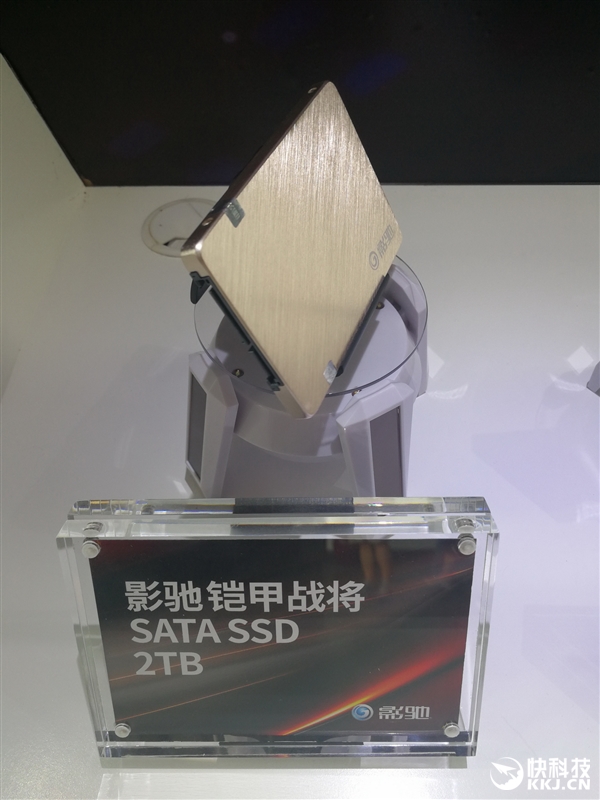 ��ֹ���Կ���Ӱ�۱����洢���̣�����8TB SSD