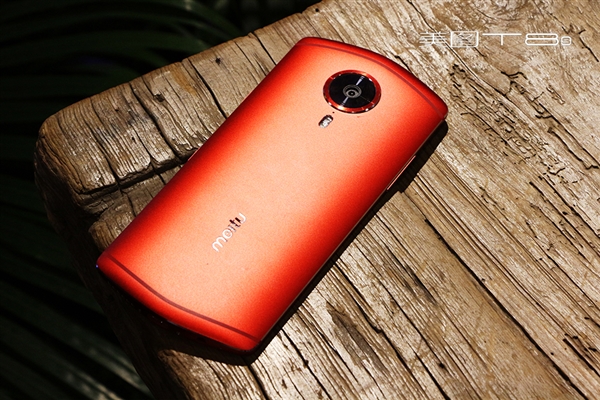 ˫�������ĸ�ϸ�壡��ͼ�׿�˫���»�T8sͼ��