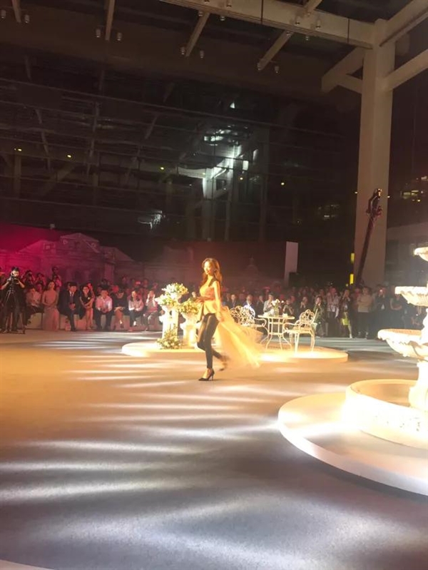 ��ǿ���;���ÿһ��ŮԱ������־���Bra