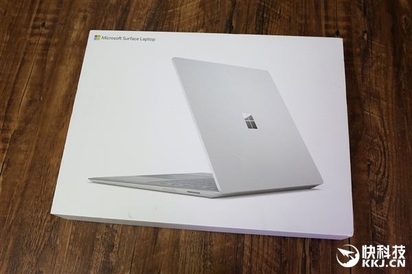 ΢��Surface Laptop����ͼ�ͣ�13����ǿ�ᱡ��