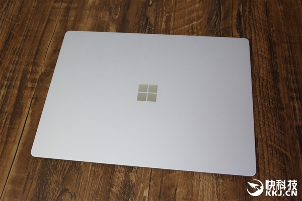 ΢��Surface Laptop����ͼ�ͣ�13����ǿ�ᱡ��