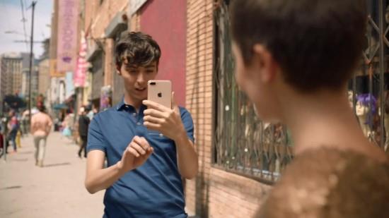 iPhone 8 Plus��������Ƭ���̴�С�������