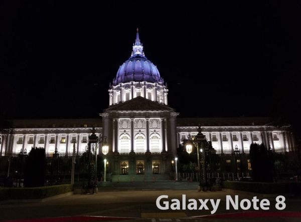 iPhone 8 Plus/����Note 8���նԱȣ�˭����ǿ�����콢��