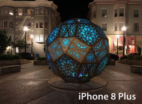 iPhone 8 Plus/����Note 8���նԱȣ�˭����ǿ�����콢��