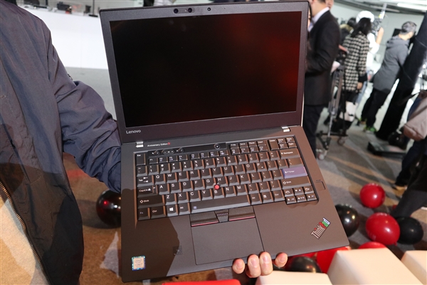 12999Ԫ1ǧ̨ThinkPad 25ذͼͣ