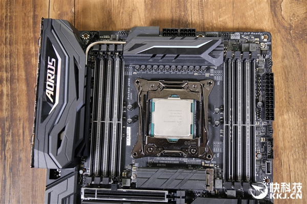 AORUS X299 Gaming 9忪ͼͣ5599Ԫ羺