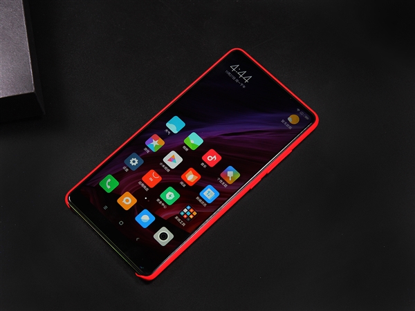 ����֮����С��MIX 2˹����������ͼ�ͣ�ȫ�մɾ���