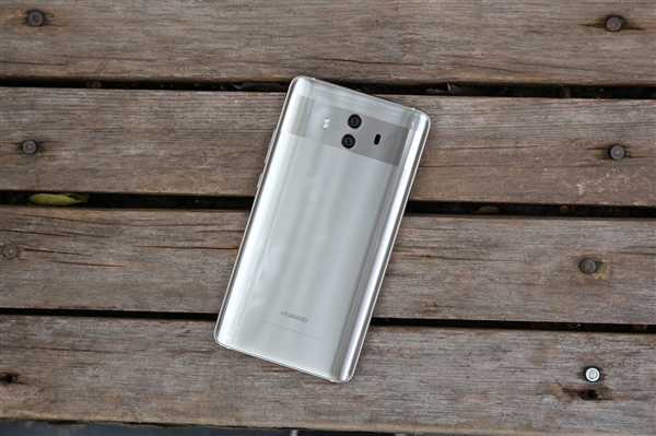 ��ΪMate 10����ȫ��Ԥ�����µ��������ջ�