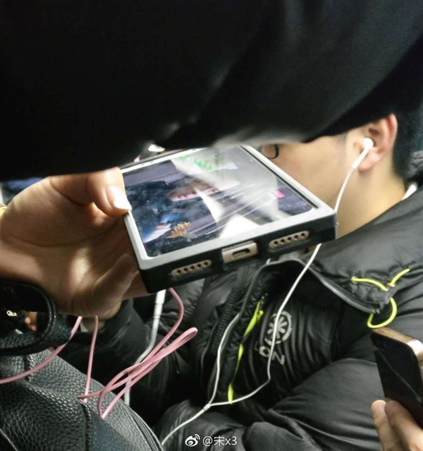 С������ȫ�����»�͵�ܣ�����������