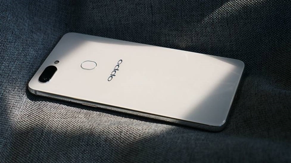 ԤԼ4600 OPPO R152999Ԫ