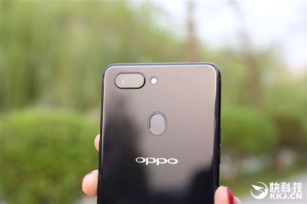 OPPO R15ǿϰ濪ͼͣ潥