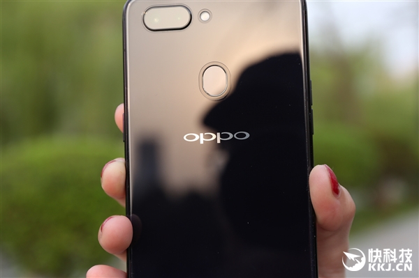 OPPO R15ǿϰ濪ͼͣ潥