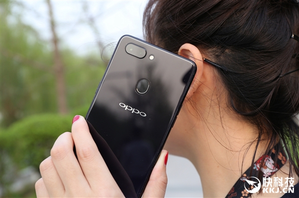 OPPO R15ǿϰ濪ͼͣ潥