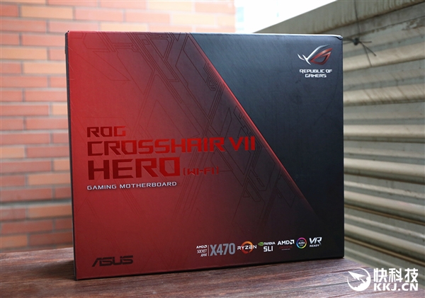 ڶRyzenݣ˶Crosshair VII Hero WiFi忪ͼ