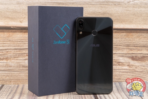 ˶ZenFone 5䣺90%ռ