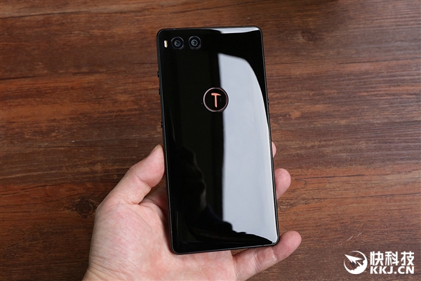 ���R1����ͼ�ͣ����8848Ԫ����