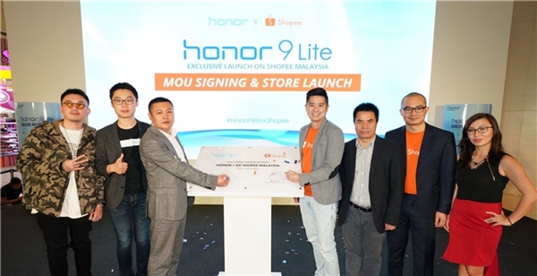 ���������ֻ�������ս�����°볡 ��ҫ�ĺ���Ŀ��Ҳ�͡�һ�롱�й�