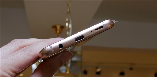 6388Ԫ ����Galaxy S9+�����𷢲�������Exynos 9810