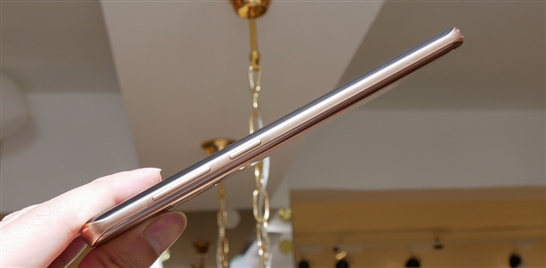 6388Ԫ ����Galaxy S9+�����𷢲�������Exynos 9810