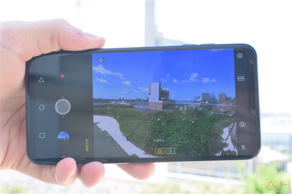 LG V35 ThinQ����������845+6G�ڴ�