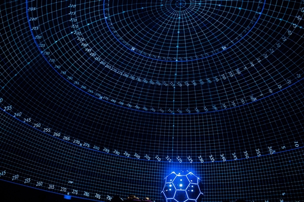 NVIDIAרҵ�Կ����10K�ֱ��ʣ����2000ƽ��