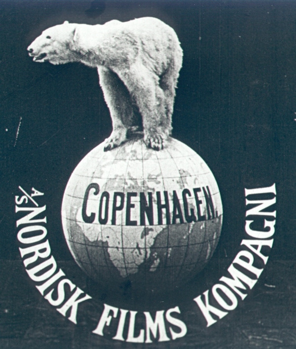 ŵ��Ӱҵ�չ�ѩ��������