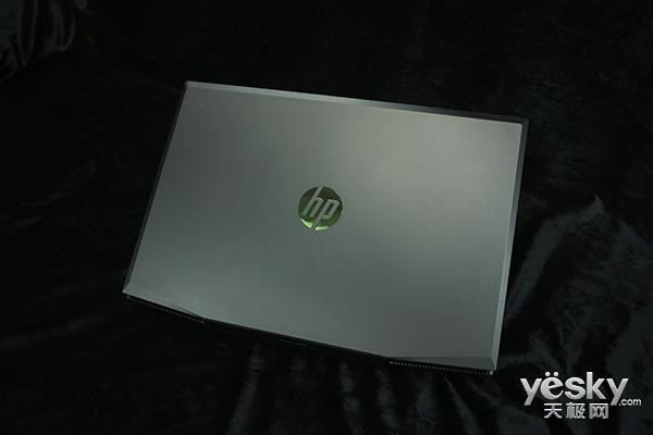 惠普光影精灵4代绿刃版游戏本测试:性能/外观超燃