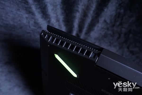 惠普光影精灵4代绿刃版游戏本测试:性能/外观超燃