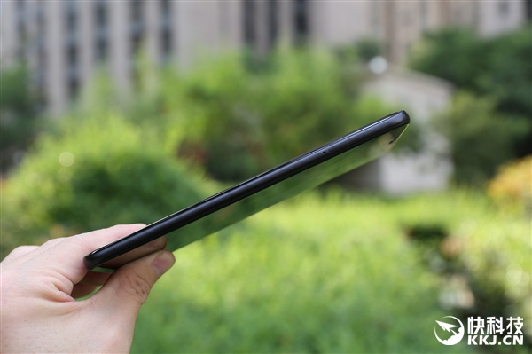 С��8��ɫ����ͼ�ͣ�2699Ԫ����