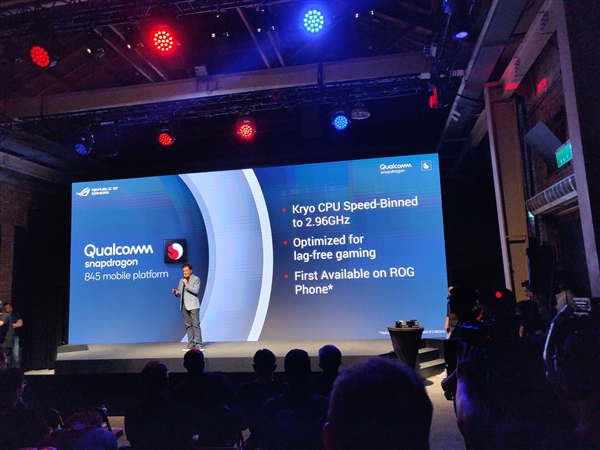 ��˶ROG�羺��Ϸ�ֻ�����������845+512G�洢