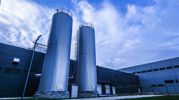 AIܻѷˮ  ɫƼɹϹ