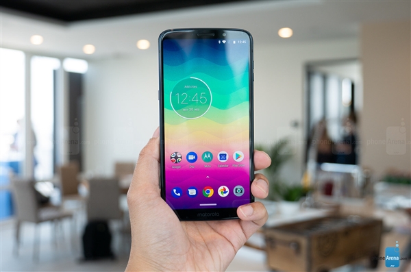 Moto Z3 Play������3200Ԫ