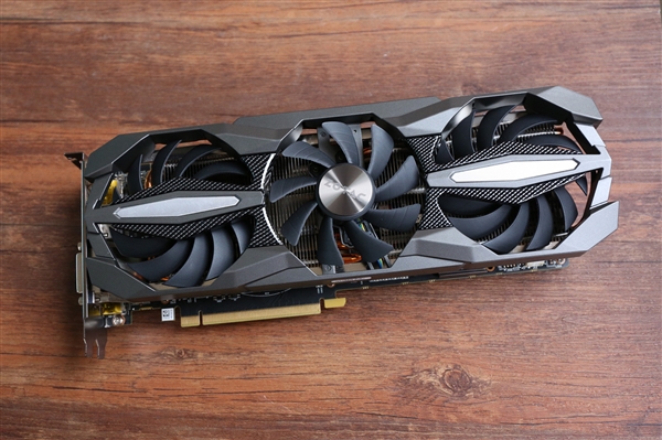 NVIDIA�����Կ��̼����£���֧��DP1.3/1.4�ӿ���ʾ��