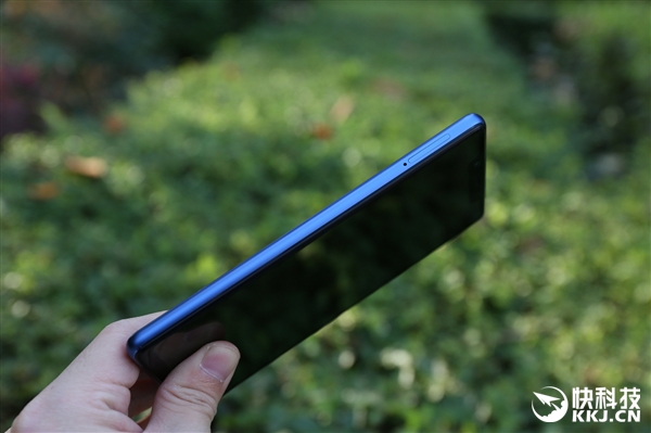 �׷���ͨ����710��С��8 SE����ͼ�ͣ�ˮ���ʸ�