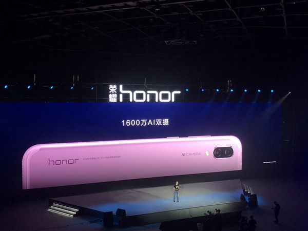 ����GPU Turbo���� ��ҫPlay������1999Ԫ��