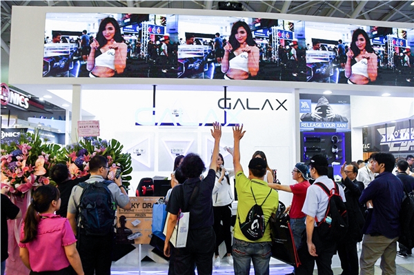 HOF 5GHzڴ棫1TB SSDӰƷ